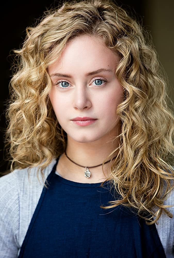 Plum Wallace McKee Barlowe character from Elsbeth TV series