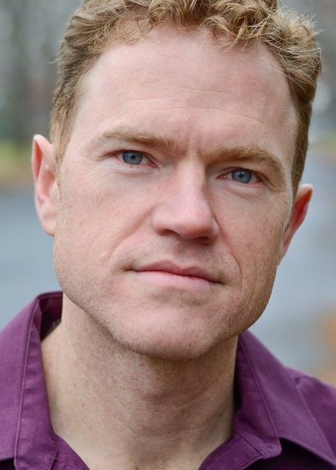 Clark Carmichael as Stu in FBI: Most Wanted