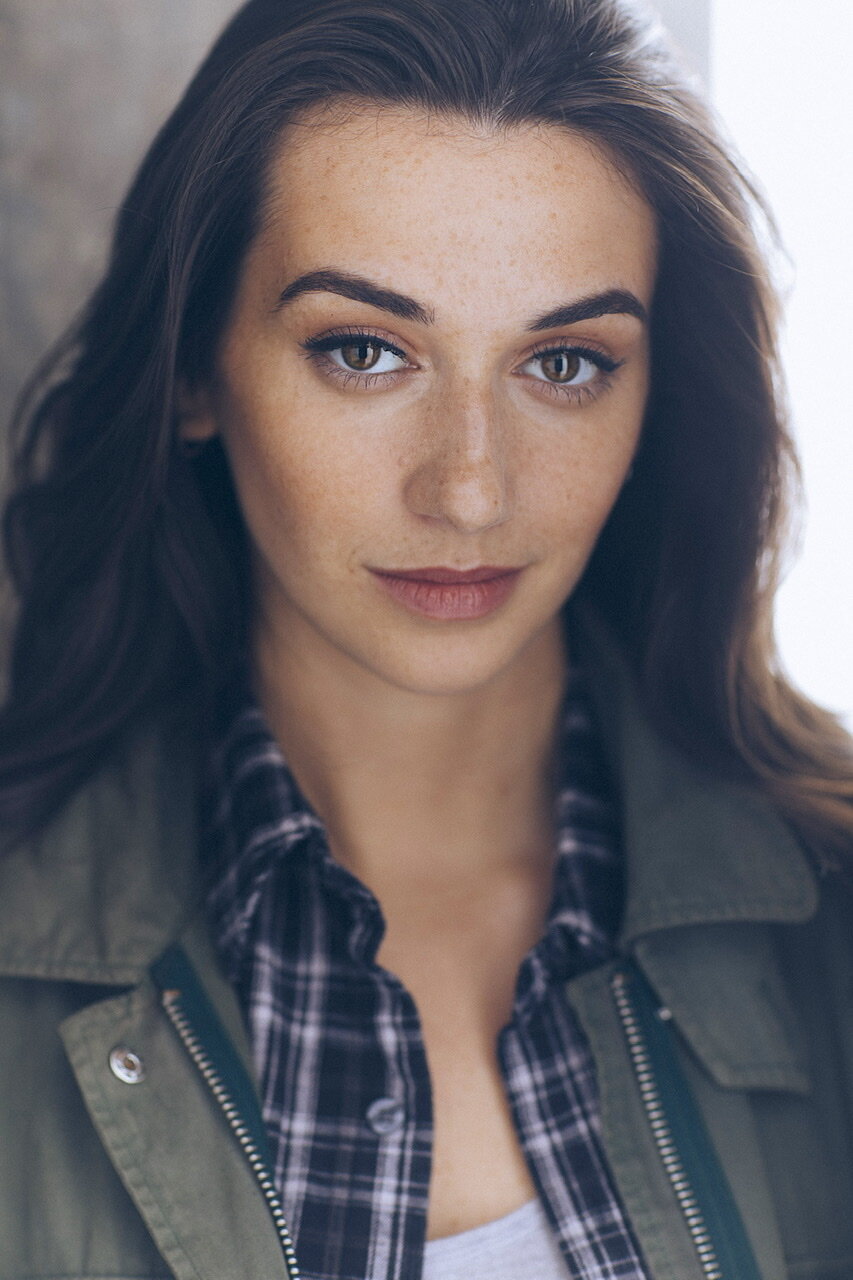 Jenna Rose Sander as Molly in FBI: Most Wanted