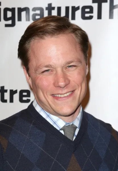 Mat Hostetler as Bomb Squad Captain in FBI: Most Wanted