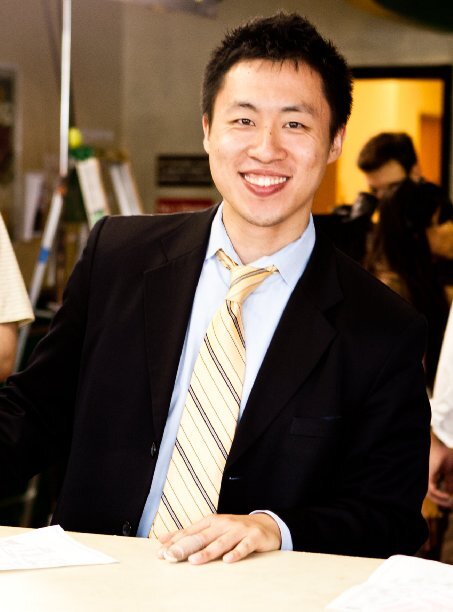 Stephen Lin as Chinese Official #2 in FBI: Most Wanted
