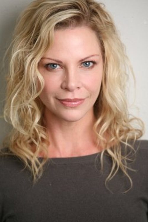 Fire Country Season 1 Guest Star Julianne Christie