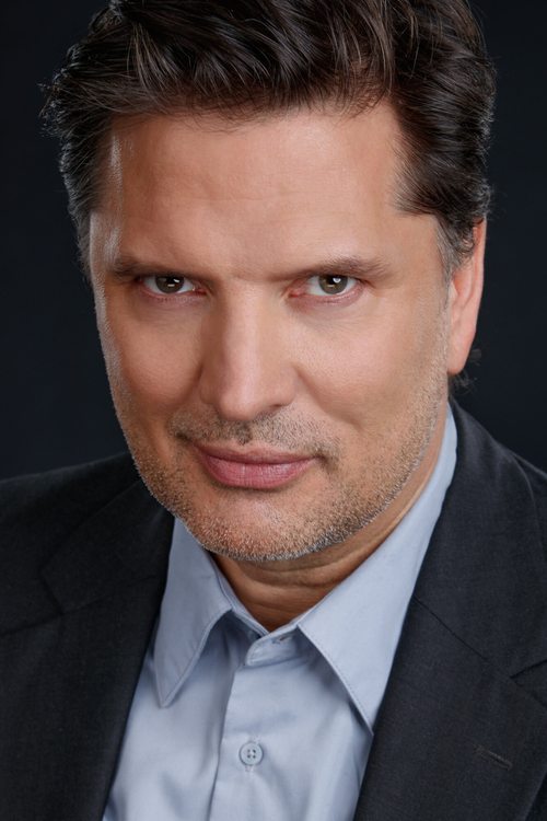 Kaare Anderson as Charles in Fire Country