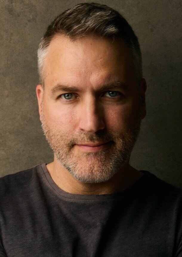 Jeff Boehm as Prison Detention Officer Otis Glazebrook in NCIS