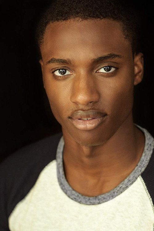 Fritzy-Klevans Destine as Young Black Noir in The Boys