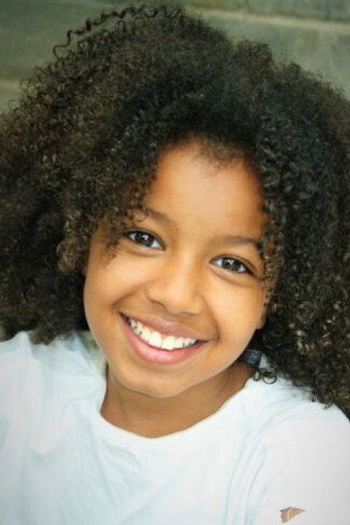 Liyou Abere as Janine in The Boys