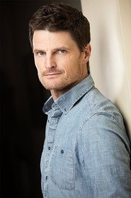 Professor Hewitt character from Tracker TV series
