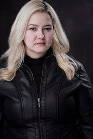 hollander character from Tracker TV series