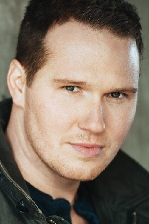 Matthew Sean Blumm as Officer Jones in Tulsa King Matthew Sean Blumm as Officer Jones in Tulsa King