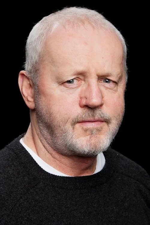 David Morse as Harris Sinclair in We Were Liars David Morse as Harris Sinclair in We Were Liars