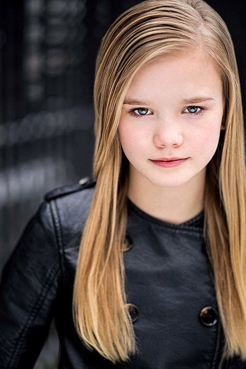 Anna Hayford character from When Calls the Heart TV series